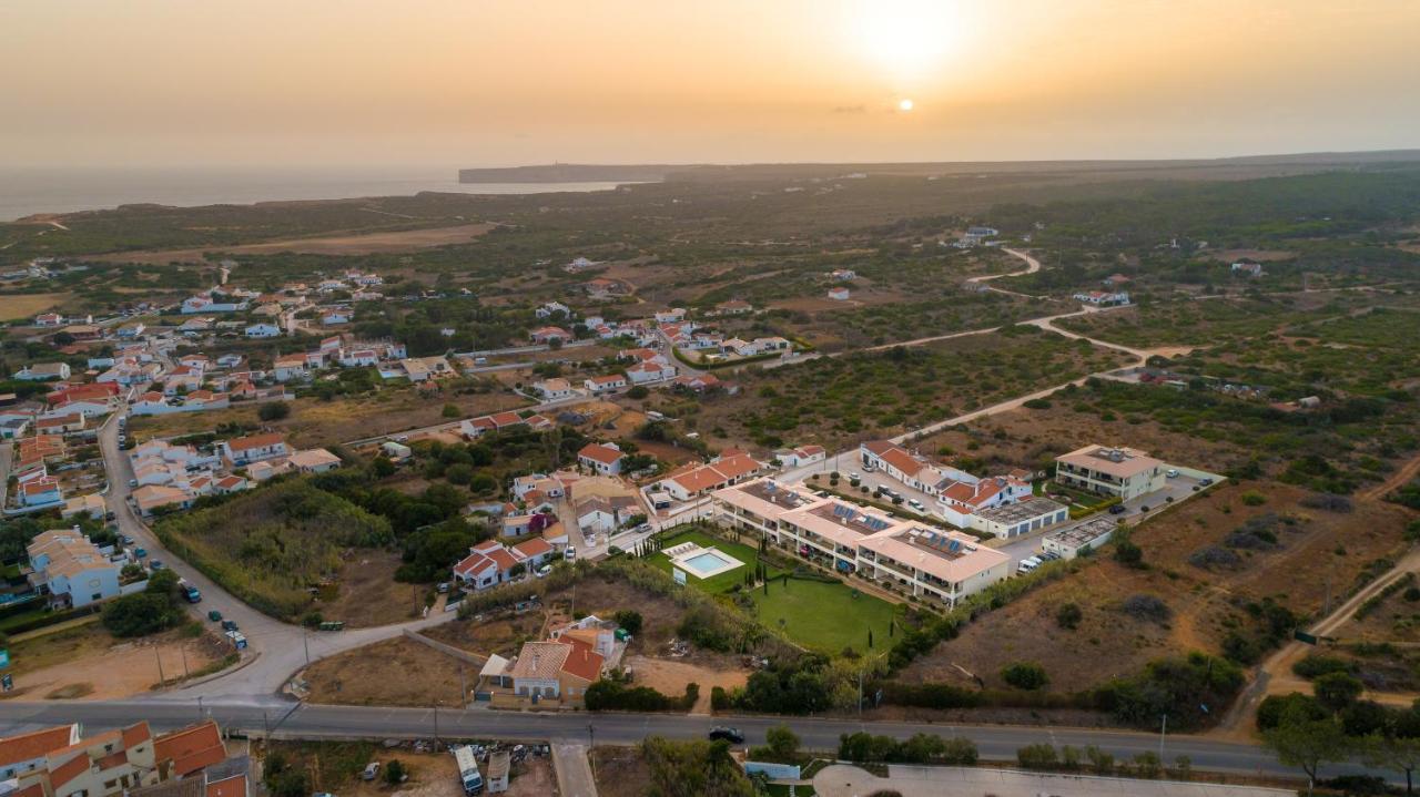 Apartment 7 Mares Com *